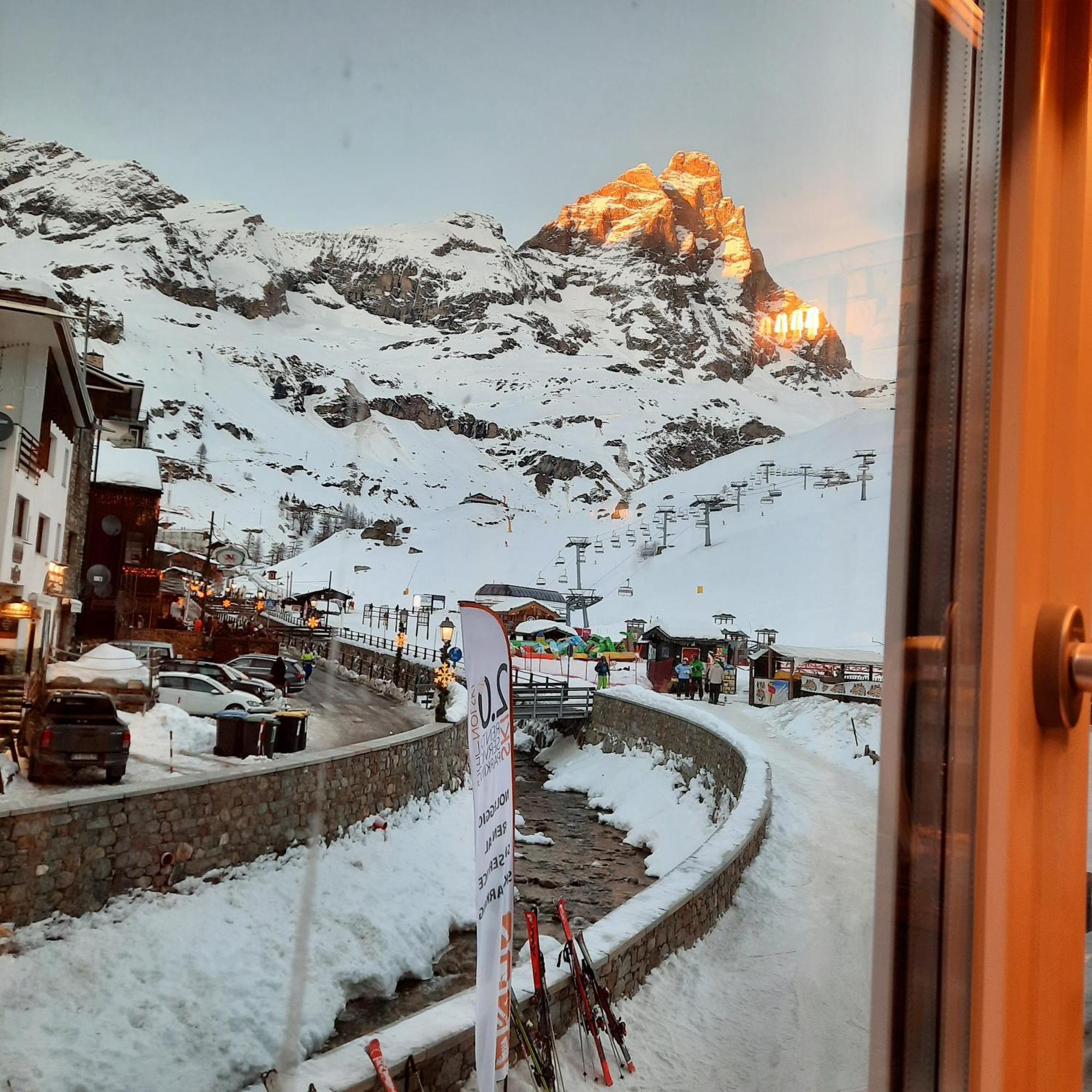 Maison Meynet Mountain Charm Breuil-Cervinia Εξωτερικό φωτογραφία
